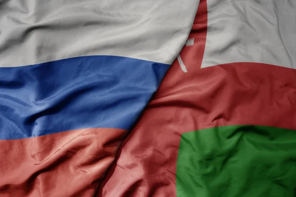 Grande Acenando Bandeira Colorida Nacional Realista Rússia Bandeira Nacional Oman — Fotografia de Stock