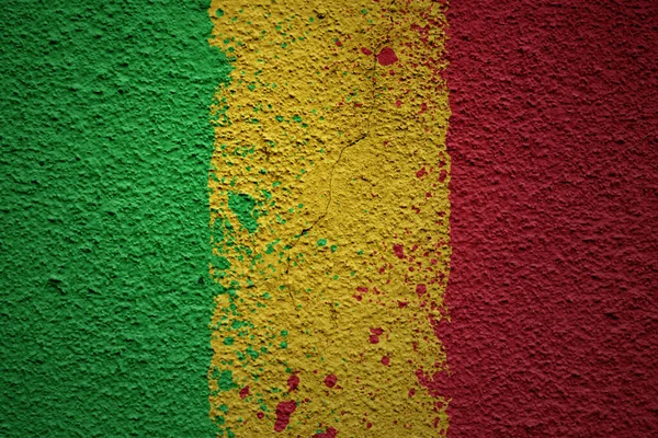 Kolorowe Malowane Duże Flagi Narodowe Mali Masywnym Starym Pękniętym Murze — Zdjęcie stockowe