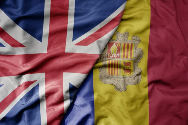 Большой Размахивая Национальным Красочным Флагом Великобритании Национальным Флагом Андорры Macro — стоковое фото