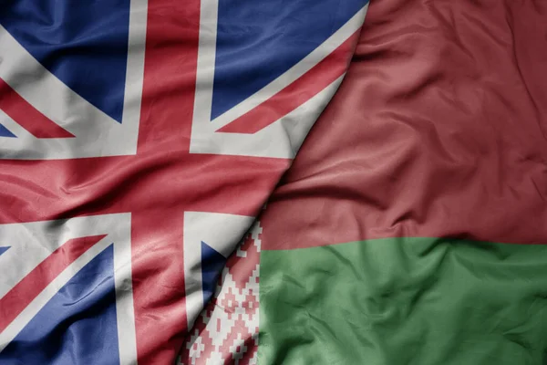 Gran Ondeando Bandera Nacional Colorida Gran Bretaña Bandera Nacional Belarus — Foto de Stock