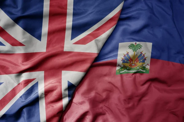 Grande Acenando Bandeira Colorida Nacional Grande Britânico Bandeira Nacional Haiti — Fotografia de Stock