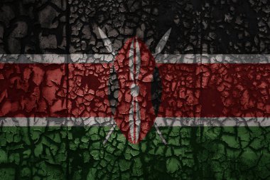 Kenya bayrağı eski bir grunge vintage metal çatlamış duvar arka planında