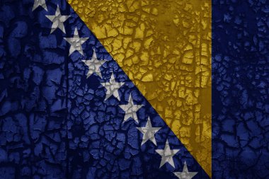 Bosna ve Herzegovina bayrağı eski bir grunge vintage metal çatlamış duvar arka planında