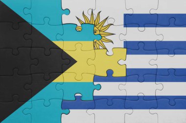 Uruguay 'ın renkli ulusal bayrağı ve Bahamalar' ın bayrağı. konsept