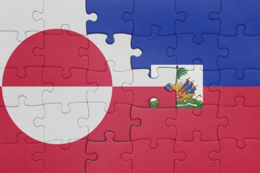 Haiti 'nin renkli ulusal bayrağı ve yeşil ülkenin bayrağıyla ilgili bulmacalar. konsept