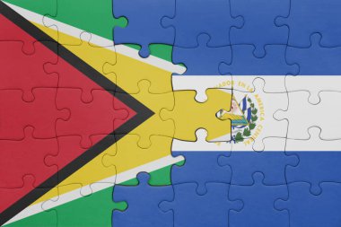 El Salvador 'un renkli ulusal bayrağı ve Guyana bayrağı. konsept