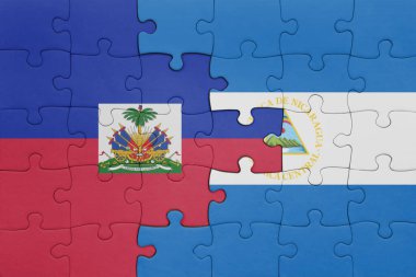 Nikaragua 'nın renkli ulusal bayrağı ve Haiti bayrağı. konsept