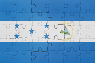 Nikaragua 'nın renkli ulusal bayrağı ve Honduras bayrağı. konsept
