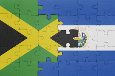 El Salvador 'un renkli ulusal bayrağı ve Jamaika bayrağı. konsept