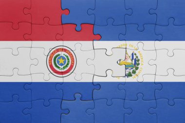 El Salvador 'un renkli ulusal bayrağı ve Paraguay bayrağı. konsept