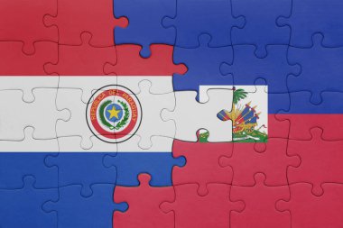 Haiti 'nin renkli ulusal bayrağı ve Paraguay bayrağı ile bulmaca. konsept