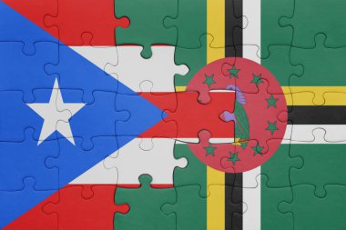 Dominica 'nın renkli ulusal bayrağı ve Porto Riko' nun bayrağı. konsept
