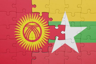 Kırgızistan 'ın renkli ulusal bayrağı ve miyanmar bayrağıyla bulmaca. konsept