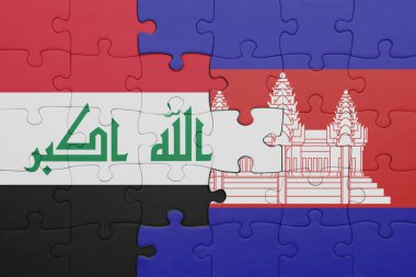 Kamboçya 'nın renkli ulusal bayrağı ve Irak bayrağı. konsept