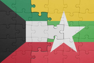 Myanmar 'ın renkli ulusal bayrağı ve Kuveyt bayrağı. konsept