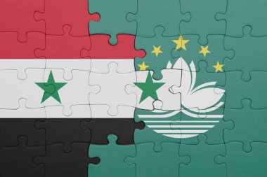 Macau 'nun renkli ulusal bayrağı ve Suriye bayrağı bulmacası. konsept