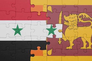 Sri Lanka 'nın renkli ulusal bayrağı ve Suriye bayrağı. konsept