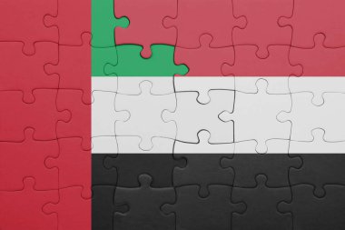 Yemen 'in renkli ulusal bayrağı ve Birleşik Arap Emirliklerinin bayrağı. konsept