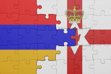 Ermenistan 'ın renkli ulusal bayrağı ve Kuzey İrlanda bayrağı. konsept