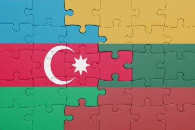 Azerbaijan 'ın renkli ulusal bayrağı ve Litvanya bayrağı bulmacası. konsept