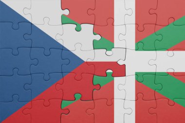 Czech cumhuriyetinin renkli ulusal bayrağı ve Bask ülkesinin bayrağıyla ilgili bulmacalar. konsept