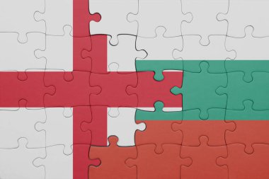 İspanya 'nın renkli ulusal bayrağı ve İngiltere bayrağıyla ilgili bulmacalar. konsept