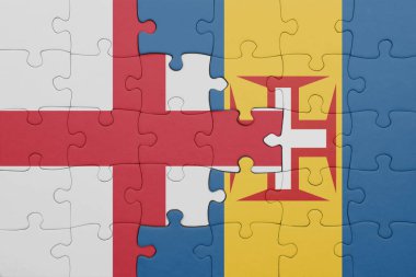 Madeira 'nın renkli ulusal bayrağı ve İngiltere bayrağı bulmacası. konsept