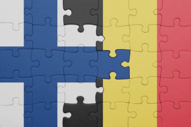 Belçika 'nın renkli ulusal bayrağı ve Finlandiya bayrağıyla ilgili bulmacalar. konsept