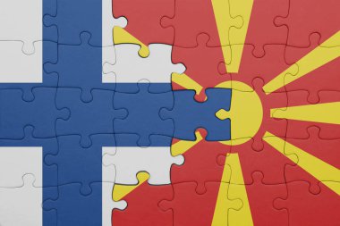 Macedonia 'nın renkli ulusal bayrağı ve Finlandiya bayrağı bulmacası. konsept