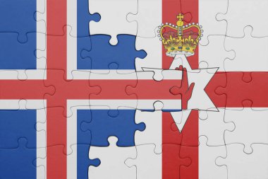 Kuzey İrlanda 'nın renkli ulusal bayrağı ve İzlanda bayrağı. konsept