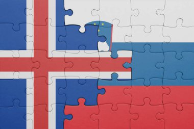Slovenia 'nın renkli ulusal bayrağı ve İzlanda bayrağı ile bulmaca. konsept