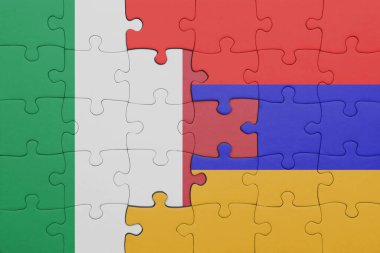 Ermenistan 'ın renkli ulusal bayrağı ve İtalya bayrağı. konsept