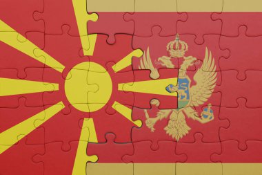 Macedonia 'nın renkli ulusal bayrağı ve monarşinin bayrağı. konsept