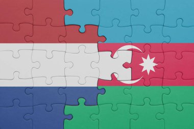 Azerbaijan 'ın renkli ulusal bayrağı ve Hollanda bayrağıyla ilgili bulmacalar. konsept