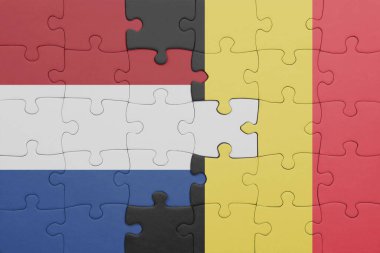 Belçika 'nın renkli ulusal bayrağı ve Hollanda bayrağıyla ilgili bulmacalar. konsept