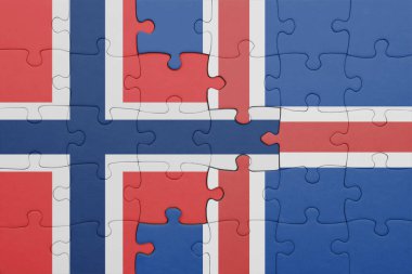 İzlanda 'nın renkli ulusal bayrağı ve Norveç bayrağıyla ilgili bulmacalar. konsept
