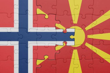 Masonya 'nın renkli ulusal bayrağı ve Norveç bayrağının bulmacası. konsept