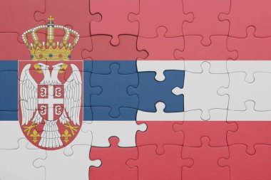 Avusturalya 'nın renkli ulusal bayrağı ve Sırbistan bayrağı ile ilgili bulmacalar. konsept