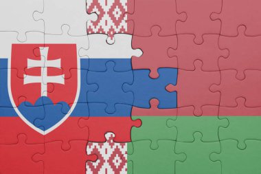 Beyaz Rusya 'nın renkli ulusal bayrağı ve Slovakya bayrağıyla ilgili bulmacalar. konsept