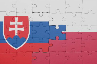 Polonya 'nın renkli ulusal bayrağı ve Slovakya bayrağıyla ilgili bulmacalar. konsept