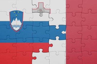 Slovenia ve Malta bayrağının renkli ulusal bayrağıyla bulmaca. konsept