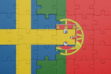 Portekiz 'in renkli ulusal bayrağı ve İsveç bayrağı. konsept