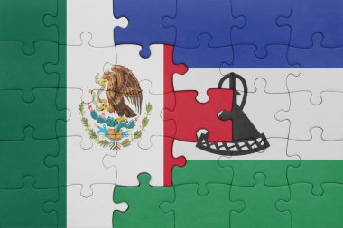 Lesotho ve Meksika bayrağının renkli ulusal bayrağıyla bulmaca. konsept