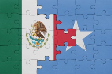 Somali 'nin renkli ulusal bayrağı ve Meksika bayrağı. konsept