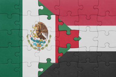 Sudan 'ın renkli ulusal bayrağı ve Meksika bayrağı ile bulmaca. konsept