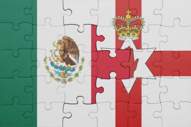 Kuzey İrlanda 'nın renkli ulusal bayrağı ve Meksika bayrağı. konsept