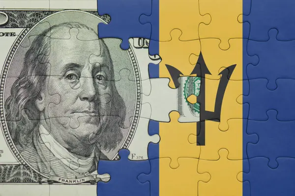 Barbados 'un renkli ulusal bayrağı ve ABD doları para .finans konseptiyle bulmaca