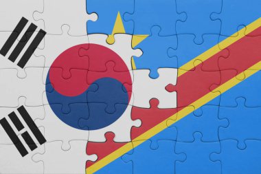 Demokratik Kongo Cumhuriyeti 'nin renkli ulusal bayrağı ve Güney Kore bayrağının bulmacası. konsept
