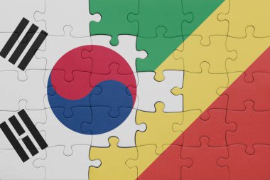Kongo Cumhuriyeti 'nin renkli ulusal bayrağı ve Güney Kore bayrağının bulmacası. konsept