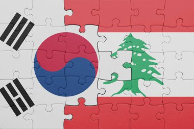 Lübnan 'ın renkli ulusal bayrağı ve Güney Kore bayrağının bulmacası. konsept